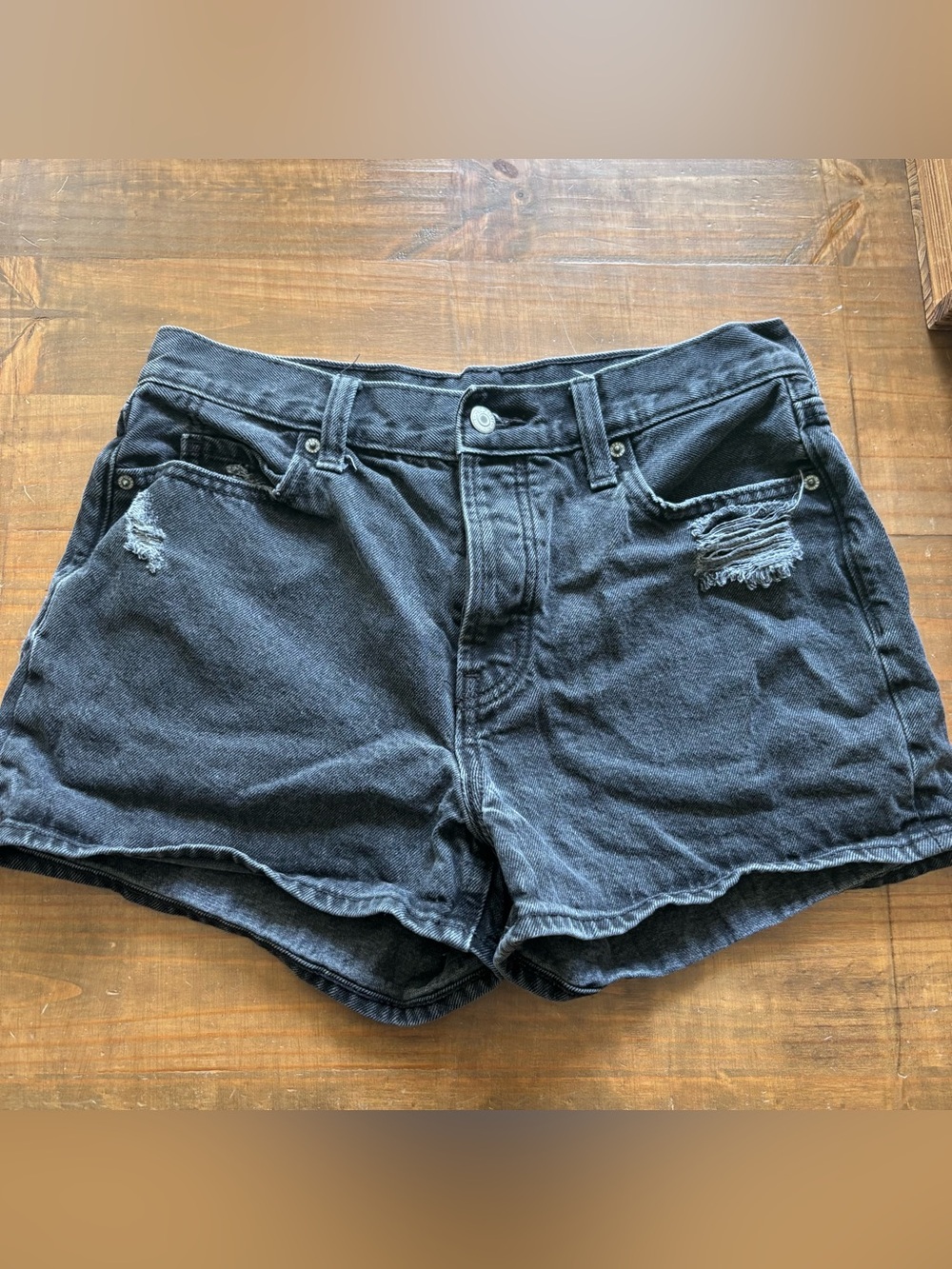 Old Navy High-Rise  Slouchy Straight Denim Shorts-Black-Distressed-Women's Sz 6